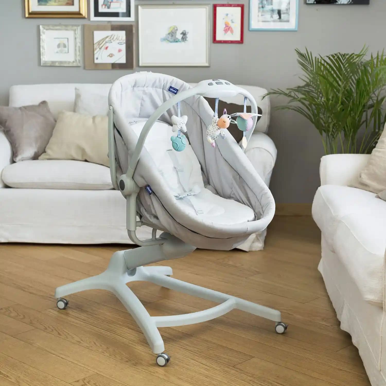 Chicco Baby Hug 4 in 1 Ana Kucağı: Çok Yönlü Bebek Konforu ve Kullanım Kolaylığı