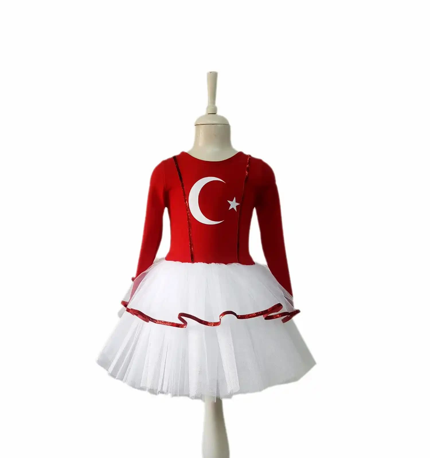 Çocuk Kostümlerinde Konfor ve Sağlık İçin Doğal Kumaş Seçenekleri