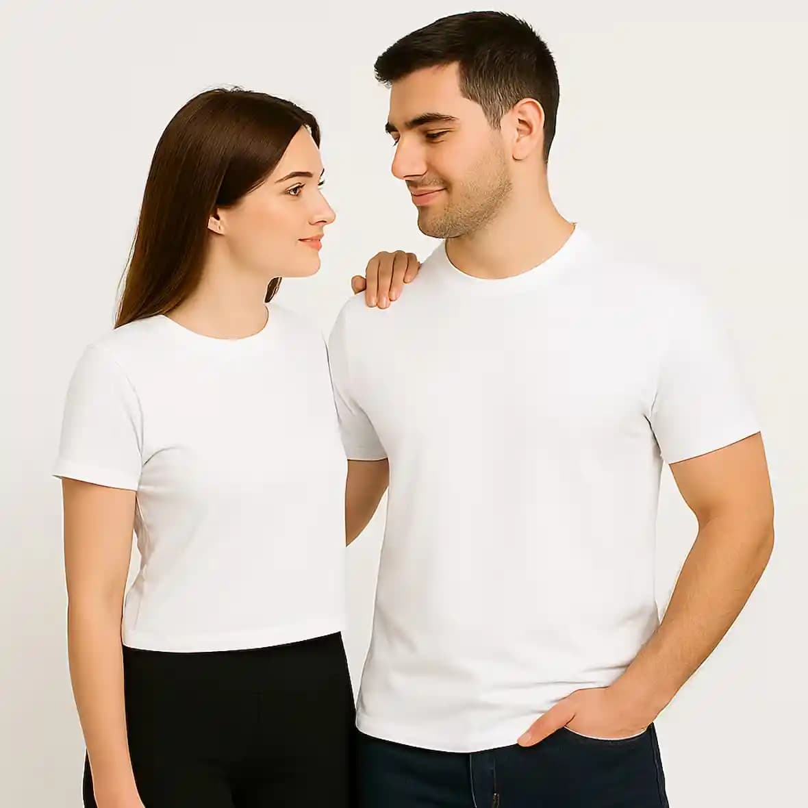 Modern ve Rahat Günlük Tişörtler Anne ve Bebek Ürünleri Kategorisinde Öne Çıkıyor