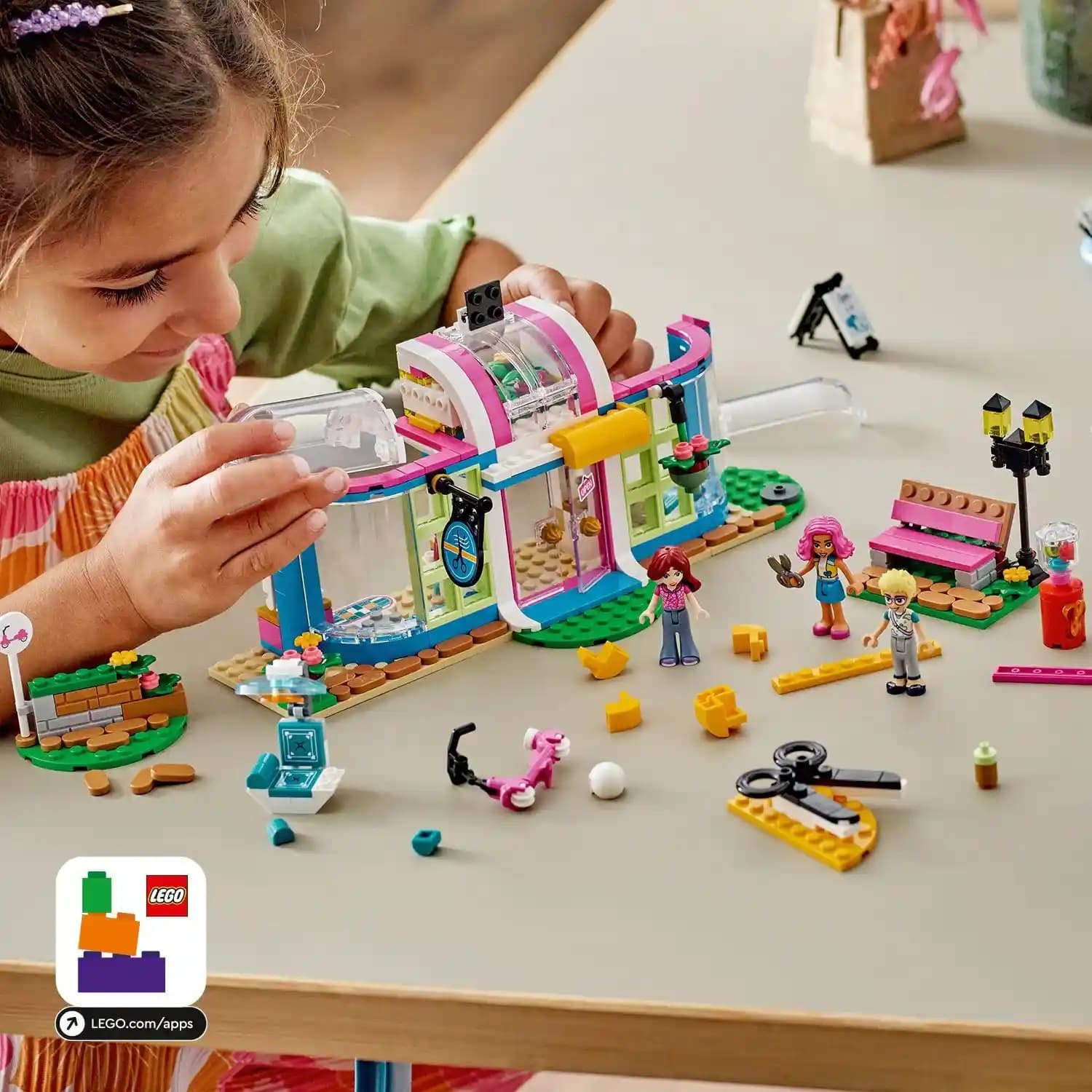 Yaratıcı Hikaye Anlatan Çocuk Oyuncakları: Gelişim ve Eğlence İçin En İyi Seçenekler