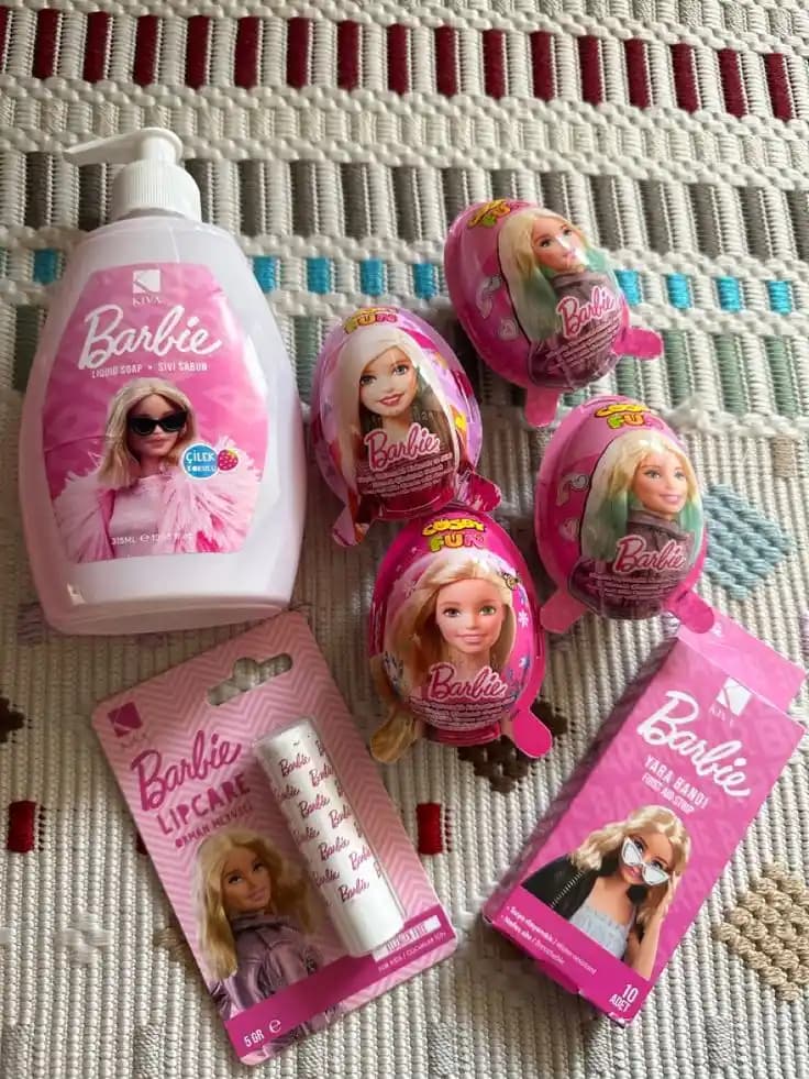 Yaratıcı Oyunlar İçin Barbie Oyuncak Hediye Rehberi ve Seçim İpuçları