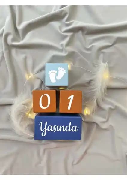 Bianne Atölyesi Gece Mavi Bebek Anı Küp Seti: Doğal Ahşap ve El İşçiliği ile Özel Anlar İçin