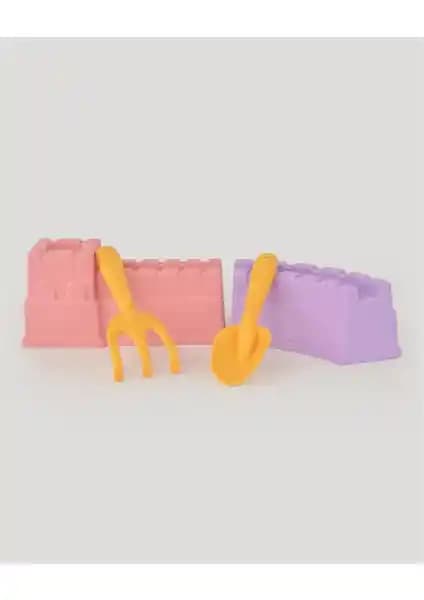 Let's Be Child LC Pembe Mor Kale ve Kürek Seti: Güvenli ve Eğlenceli Kum Oyunları İçin Uygun