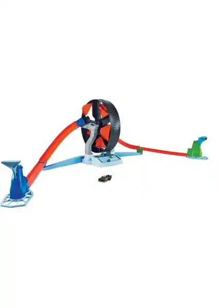 Hot Wheels Dönen Tekerlek Macerası Yarış Seti ile Scorpion Flex Attack Karşılaştırması