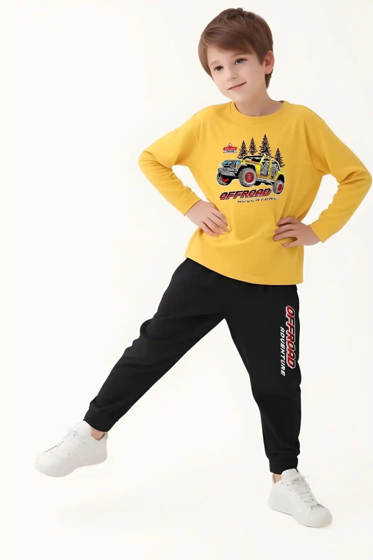 FYK KIDS Erkek Çocuk Baskılı Takım: Konfor ve Şıklığın Modern Buluşması