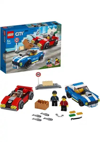 LEGO City 60242 Polis Otobanda Tutuklama Seti Çocuklar İçin Eğlenceli ve Geliştirici Oyuncak