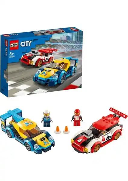 LEGO City 60256 Yarış Arabaları Seti Çocuklar İçin Eğlenceli ve Yaratıcı Oyun Deneyimi