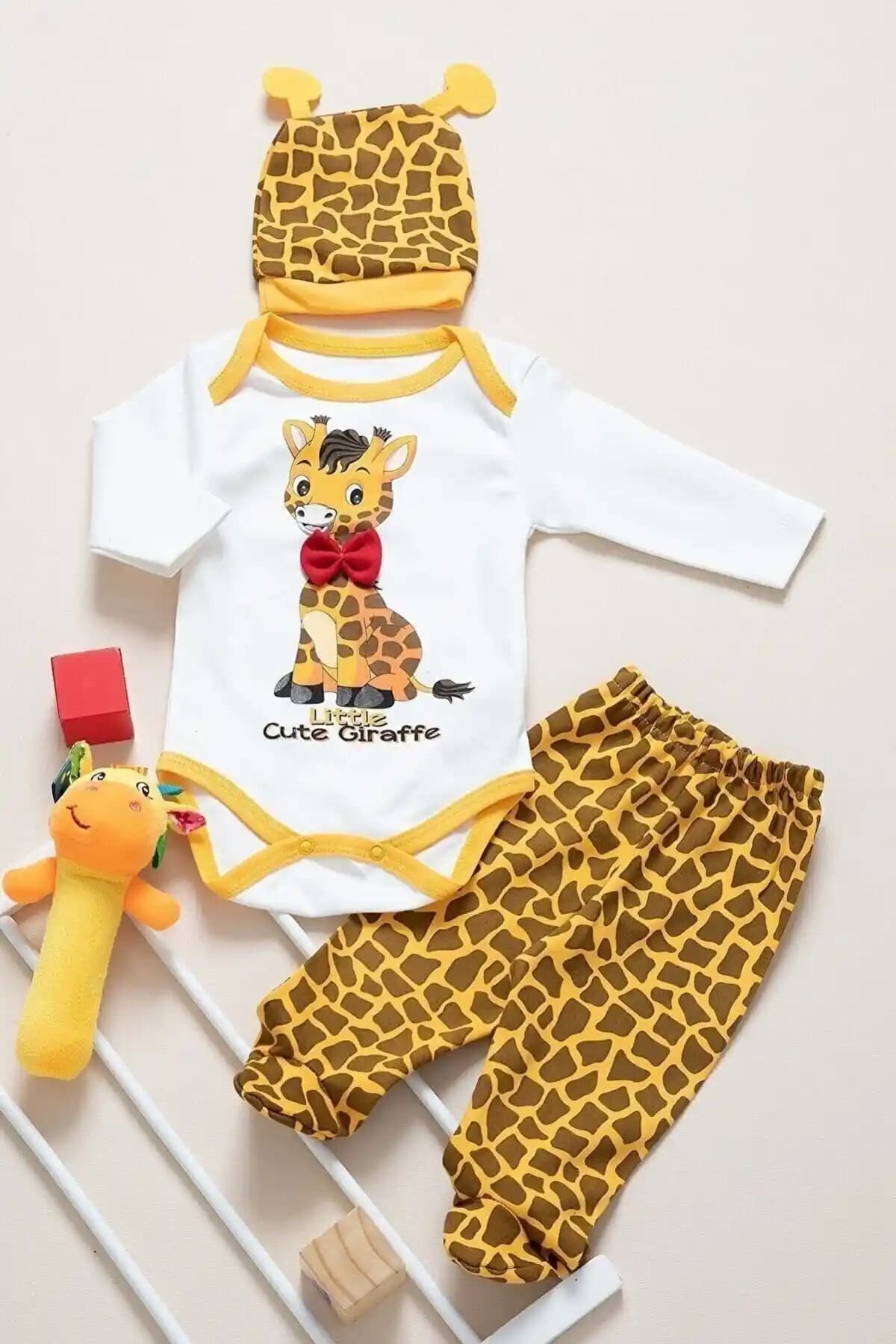 Mai Perla Unisex Bebek Sarı Zürafa Zıbın Takımı 3’lü Konfor ve Şıklık Sunar