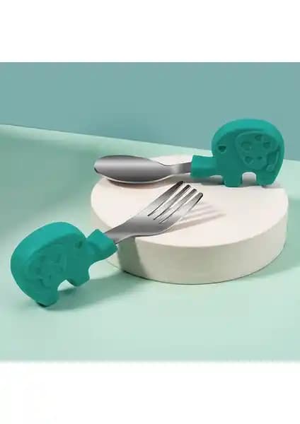 Yongtai ve Babyfeed Bebek Eğitim Kaşığı Setleri Karşılaştırması