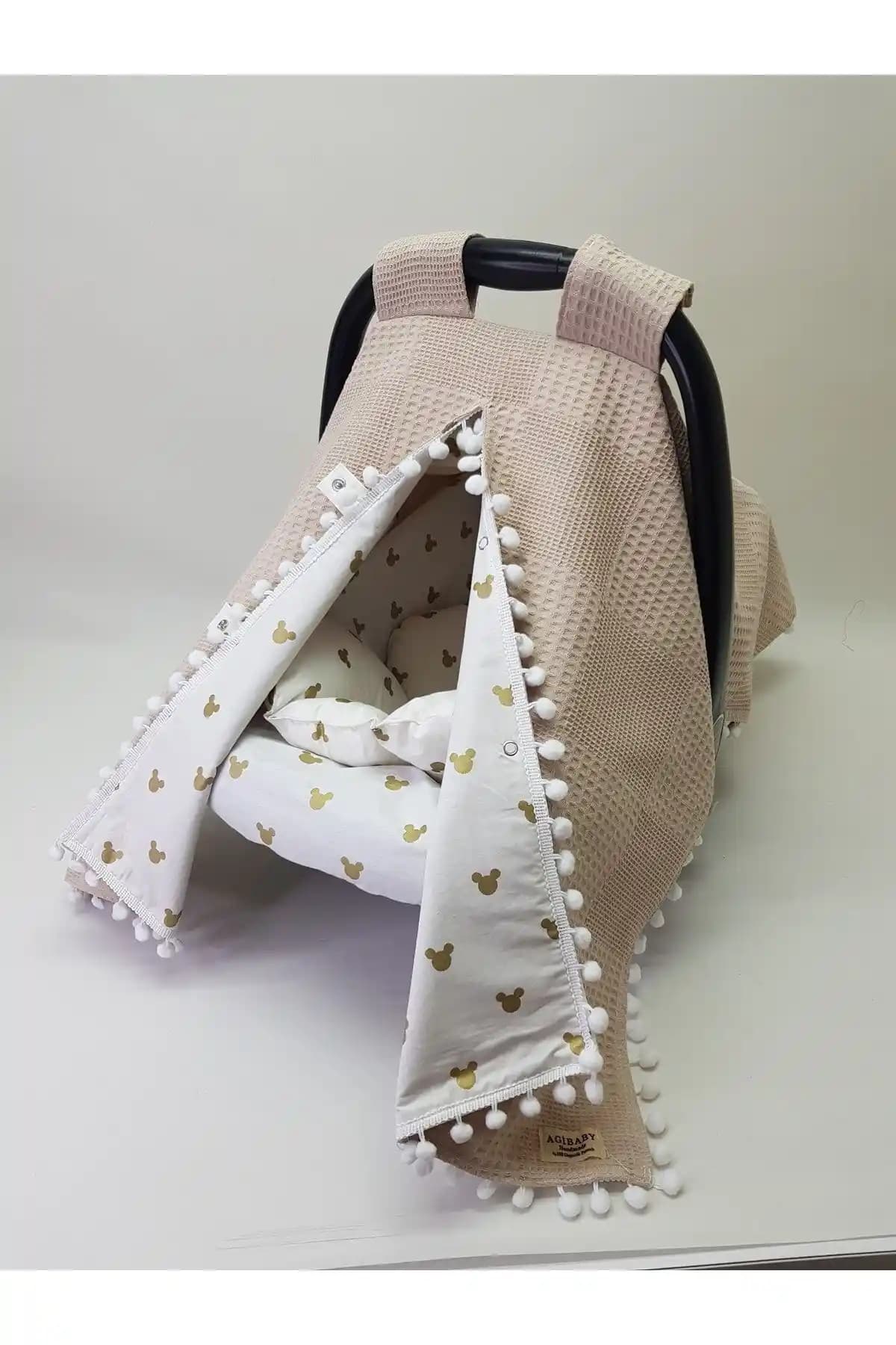 Agibaby 3'lü Puset Seti: Konfor ve Fonksiyonellik Sunan Bebek Seyahat Çözümü